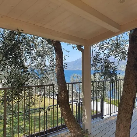 Camping Le Maior Brenzone sul Garda Exterior photo