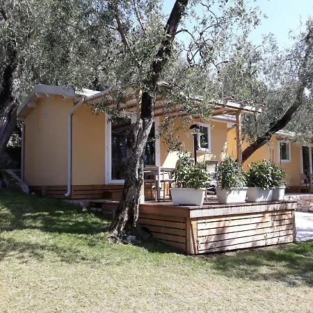 Camping Le Maior Brenzone sul Garda Exterior photo