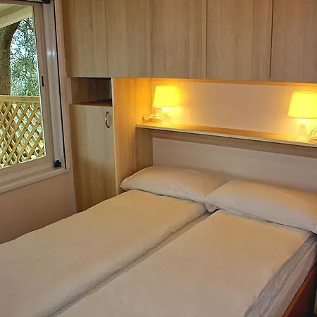 Camping Le Maior Brenzone sul Garda Exterior photo