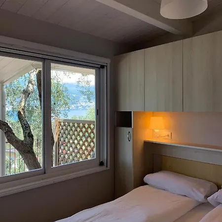 Camping Le Maior Brenzone sul Garda Exterior photo