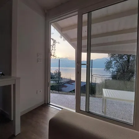Camping Le Maior Brenzone sul Garda Exterior photo