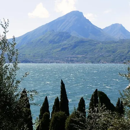 Camping Le Maior Brenzone sul Garda Exterior photo