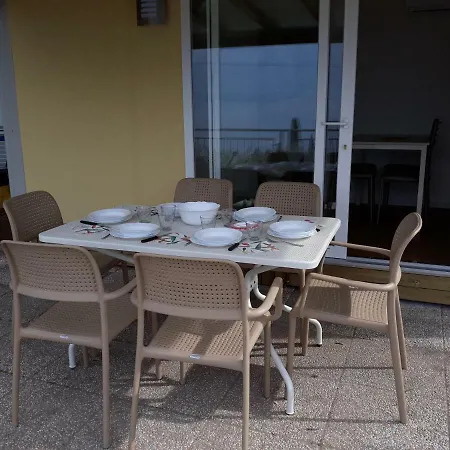 Camping Le Maior Brenzone sul Garda Exterior photo